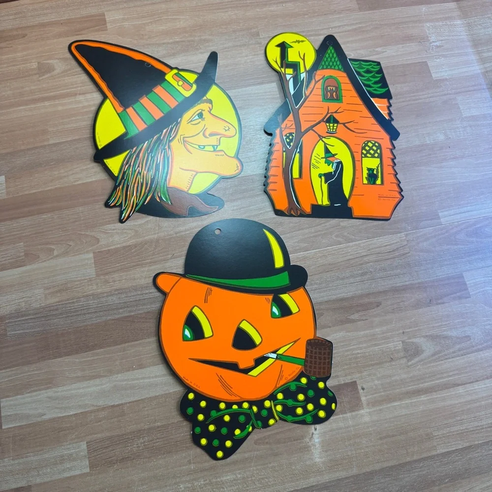 Vintage Halloween decorations - Picture 2 of 4